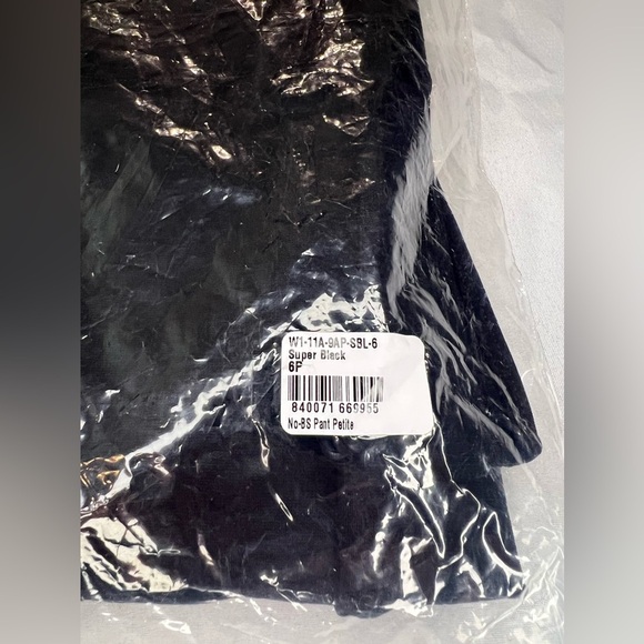 American Giant Ponte Slim Pant in “Super Black”, size 6P, NIB - Picture 12 of 12